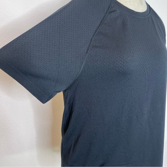 RHONE Men's Black Short Sleeve Tee - Picture 3 of 5